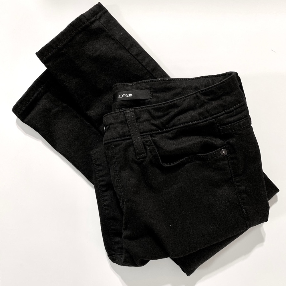 *SOLD* Joe’s Jeans Black Skinny Size 27